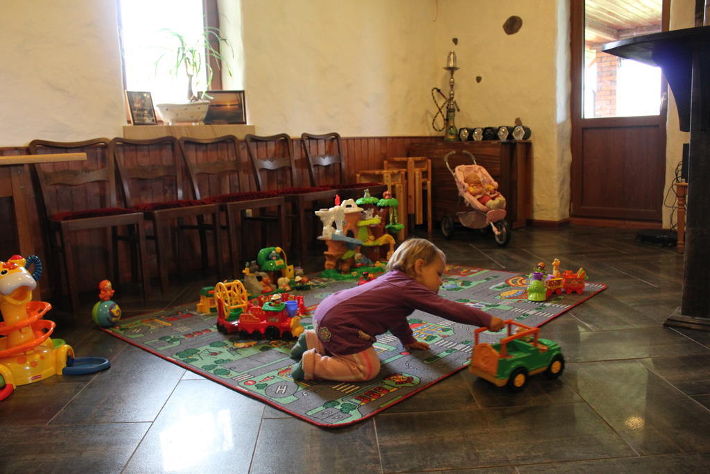 Krapi Guesthouse Treimani Quarto foto